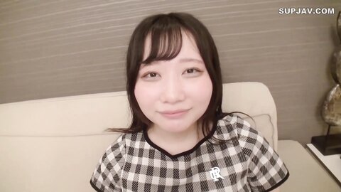 4687431 [本日迄！初回限定セール3980pt→980pt]****zynxzjo* 癒やし系メンエス嬢とほろ酔いホテルデート酔った勢いで大胆オナニー公開。うっすらピンクに染まった大福マンコに大量射精・生中出し[無・中出]