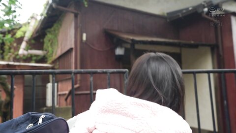 ROYD-237 [Uncensored] Living Together With A Runaway Lascivious Gal Who Lets You Use Her Pussy In Exchange For Rent Yumi...