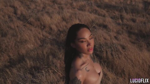 Honey Gold  Earth