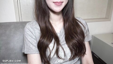 4696033 50% OFF!★ Uncensored and vaginal camera with special offers ♀158 A beautiful slender girl is here, and her cock is very happy to be half outside and half inside! ****zynxzjo* !