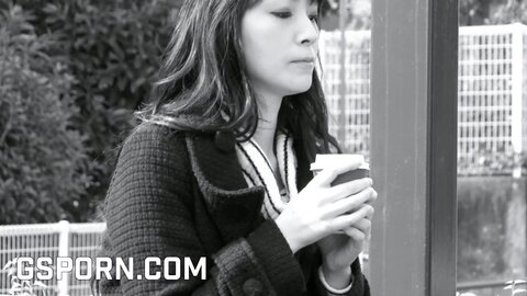 Japanese Girl Sakura Aoi Like The Blowjob And Hot Sex With Creampie
