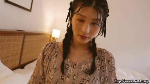 Graphis Gals – Suzu Honjo 本庄鈴 Devine Clip 5