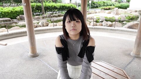 4701258 50% off!3 days! Half price! [First time shooting]****zynxzjo* [18 years old] A genius of a different kind! The University of Tokyo student who is both literate and athletic has made an electrifying ap