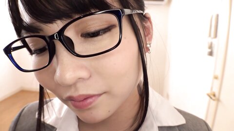 HND-669 [Uncensored] She Whispers Into My Ear And Seduces Me While My Girlfriend Is Right Next To Me. Tempting...