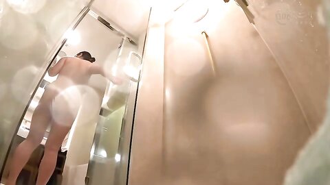 Haruna Noa  The Amazing Breasts That Are Rarely Seen In Recent Years Are Super Dynamic  Pt 1