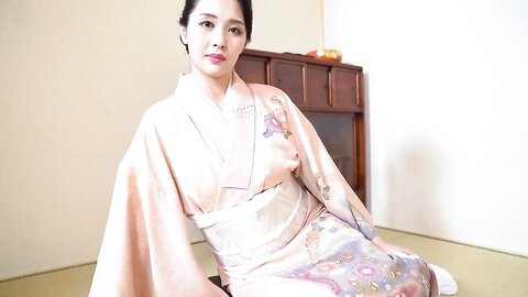 Tied Herself Up Service Loving Pervert  Sayaka Hoshino