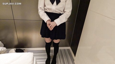 4702739 50%OFF!Nanami(18\)**pzzyxqx*z* Même si elle ne le veut pas, elle est finalement emportée et obligée de faire ce qu`elle veut. Elle est éjaculée au fond de la gorge quand elle suce et ses vêtements son