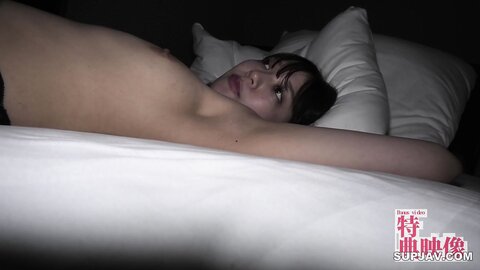 4703885 [Non censuré, Amateur, Nakadashi, Squirting]**pzzyxqx*z* <Superbes jambes ! C`est une belle femme avec une belle ligne en S ! ＞Sa position préférée est le dos ! Nakadashi interdite dans une chatte ave