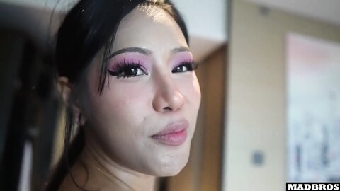 Une Salope Singapourienne En Chaleur Annule Rdv Pour Bien Se Faire Bais