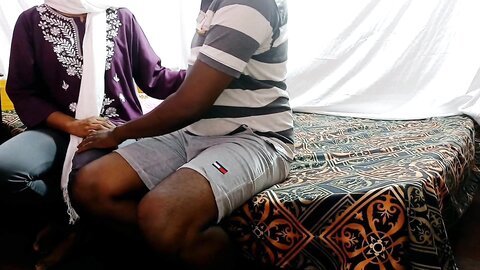 ගෙවල් ලග මුස්ලිම් නන්ගි අම්මෝ ගත්ත සැප Asian Muslim Girl Along Time Get