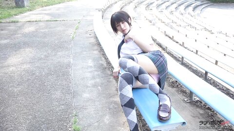 LOVEPOP Gravure No.50 – Usako Kurusu 来栖うさこ MOVIE 11 – 14