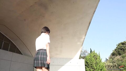 LOVEPOP Gravure No.50 – Usako Kurusu 来栖うさこ MOVIE 11 – 14