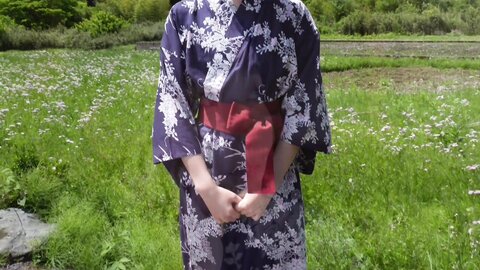 OME-447 Sweet Sad Beautiful Girl Momoka Hayashida