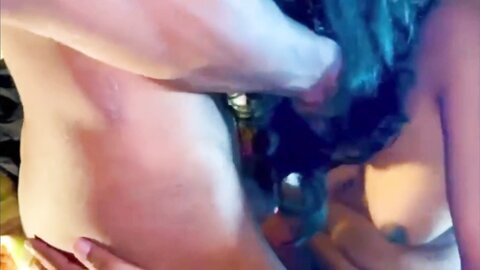 Romantic Sri Lankan Cute Wifes Moaning කෙදිරි ගෑවෙන්නම දෑනුන මගෙ ආදර