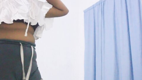 Sharing A Bed පුන්චිගෙ දුවට දුන්න නත්තල් තැග්ග