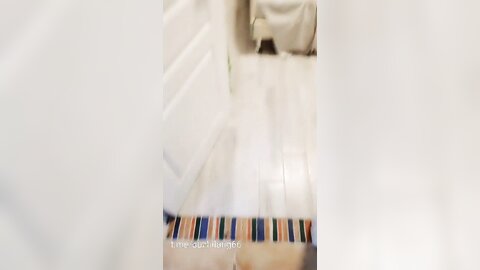 Video 2022 04 23 23 53 14
