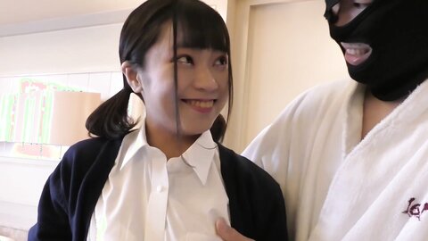 3176596-1 Rin 18 looks like Paruru She begs to be let out inside