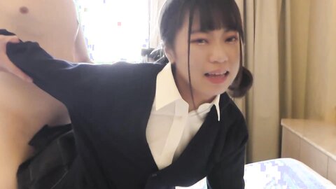 3176596-2 Rin 18 looks like Paruru She begs to be let out inside