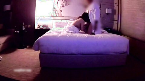 91夯先生002-之细腰翘臀骨折妹子打着石膏被肏“疼吗”“有点但是舒服”