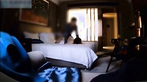 91夯先生040-首发-性感漂亮的美女中学老师再送屄上次操爽后这次又主动送上门来了操的直喊痛说：你慢点痛