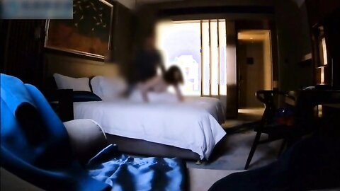 91夯先生040-首发-性感漂亮的美女中学老师再送屄上次操爽后这次又主动送上门来了操的直喊痛说：你慢点痛