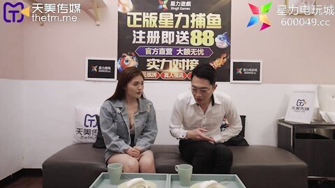 TMXL004房东用大屌操女房客的嫩鲜淫穴