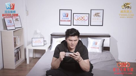 XKG104COS女模的性爱拍摄