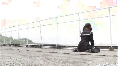 TMAF-009 制服ニーソックス絶対領域