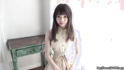 [Graphis] Izuna Maki 槙いずな 『 first gravure 』 MOVIE 03 - 1280x720