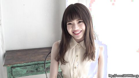 [Graphis] Izuna Maki 槙いずな 『 first gravure 』 MOVIE 03 - 1280x720