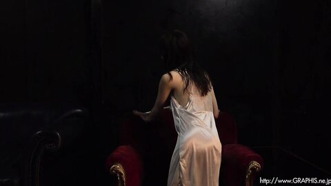 [Graphis] Izuna Maki 槙いずな 『 first gravure 』 MOVIE 07 - 1280x720