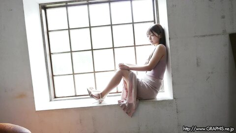 Graphis First Gravure – Asuka Furuya 降矢あすか Clip 3