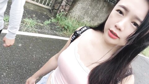 台灣女大生去旅行跟旅館老闆做愛換取住宿College Girl Went On A Trip To Fuck With The Hotel O