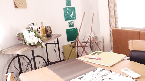 SDNM-519 Yumi Imamura, 34 Years Old, Is Always Full Of Smiles At The Painting School Where She Works Because...