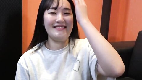 4712276 3000pt -> first-come-first-served rate [personal photography]****zynxzjo* Face to face "Miho, 26" chubby, carnivorous and very erotic *sans*, giving her plenty of full-body licking and raw cumshot wit