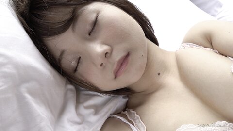 BFAA-019 Koibito Tsunagi - Mana (Blu-ray Disc)
