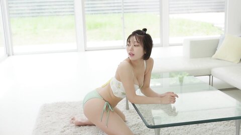 Friday Gold Risako 凛咲子 - Risako's Toriko リサコのトリコ Movie