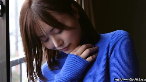 Graphis Gals – Ai Hongo 本郷愛 Emotional Clip 4