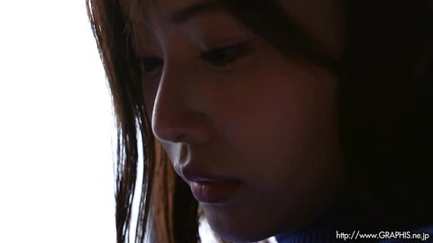 Graphis Gals – Ai Hongo 本郷愛 Emotional Clip 4