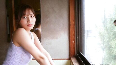 Graphis Gals – Ai Hongo 本郷愛 Emotional Clip 5