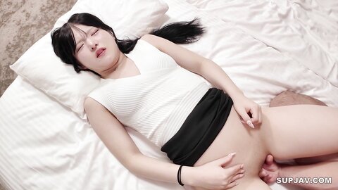 4717680 [Jusqu`à aujourd`hui ! First time only sale 3980pt→980pt]**p**zsnsoqz 19 ans white slender mense girl and back op raw sex at the end, she begs for Nakadashi, and she gets plenty of seeding ! [Raw Naka