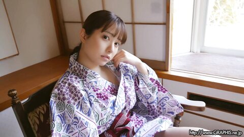 Graphis Gals – Ema Yano 矢埜愛茉 Naturally Clip 3