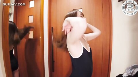 FC2 JAV 09 [Uncensored] (Fair-skinned beauty gets penetrated in a swimsuit)
