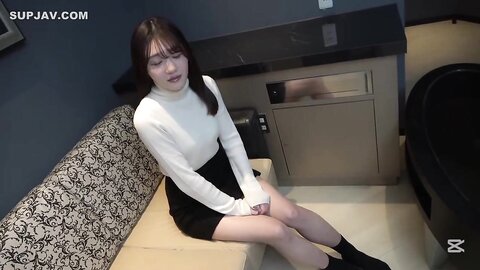FC2 JAV 21 [Uncensored] (Sex with a slender beauty is the best)