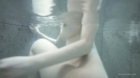 SHMB-049 Venus Terme - Emi Nishino Limited Edition (Blu-ray Disc)