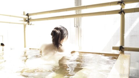 SHMB-056 Venus Thermae - Maina Ayase Limited Edition (Blu-ray Disc)