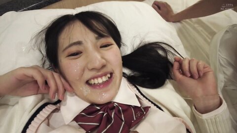 SUN-010 Kissing Exhibitionist - She Plays The Honor Student At School, But She'll French Kiss You Anytim...