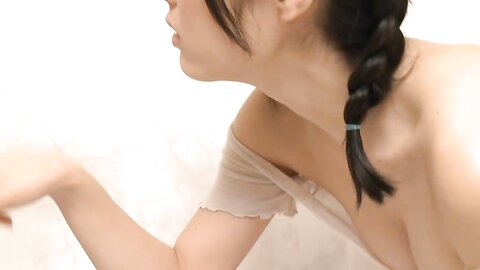 BOMB-1031 D-BOMB Such A Woman - Annami Konno