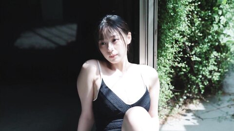 FRIDAY GOLD Mao Takano 髙野真央 - Birth Of A New Hope For Fair Skin 誕生！白肌ニューホープ