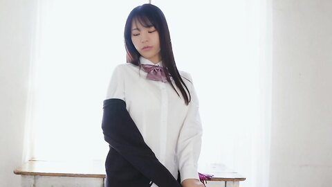 Graphis Gals – Kokoro Asano 浅野こころ HEROINE Clip 1